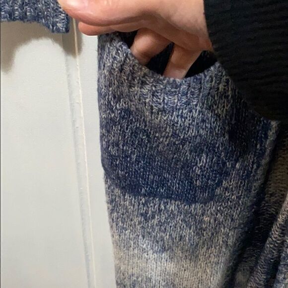 Sun & Shadow Blue Cardigan size Small - Picture 3 of 9